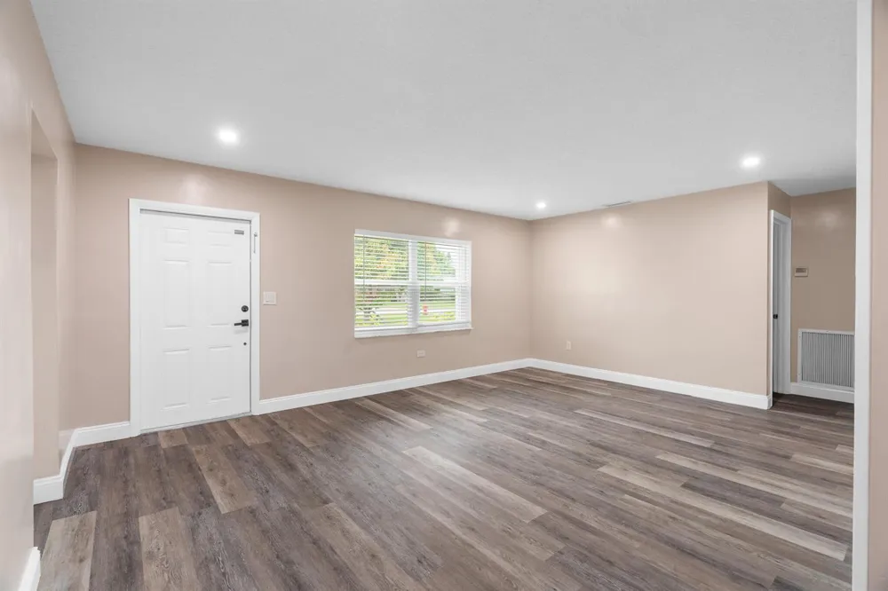 3201 Alice Drive Palm Springs, FL 33461