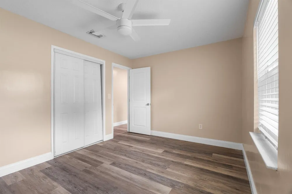 3201 Alice Drive Palm Springs, FL 33461