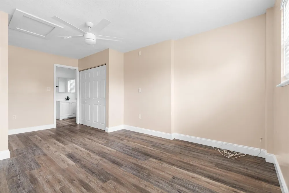 3201 Alice Drive Palm Springs, FL 33461