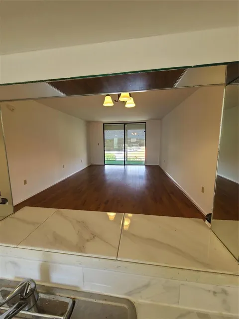 1810 SW 81st Avenue #2400