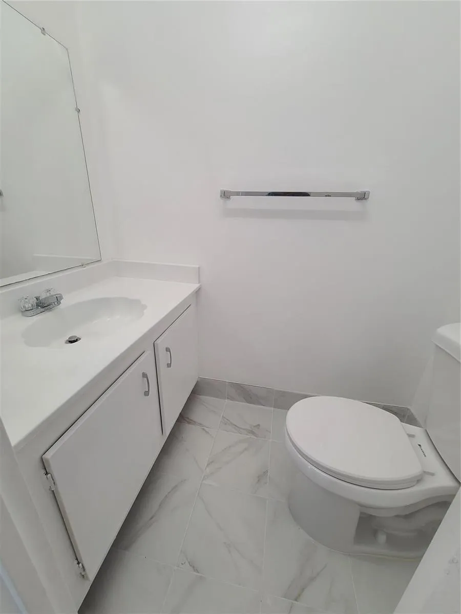 1810 SW 81st Avenue #2400 North Lauderdale, FL 33068