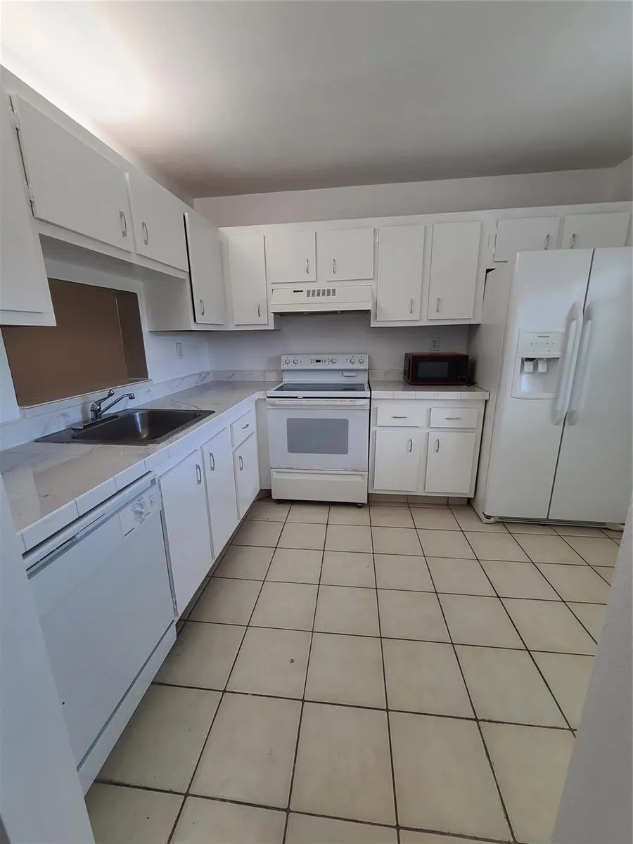 1810 SW 81st Avenue #2400 North Lauderdale, FL 33068