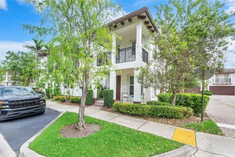 4760 Mimosa Place #1016