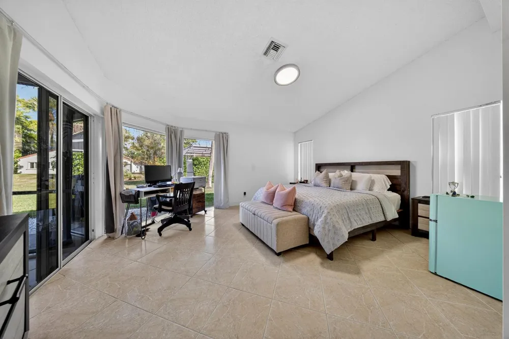 113 Egret Circle 
