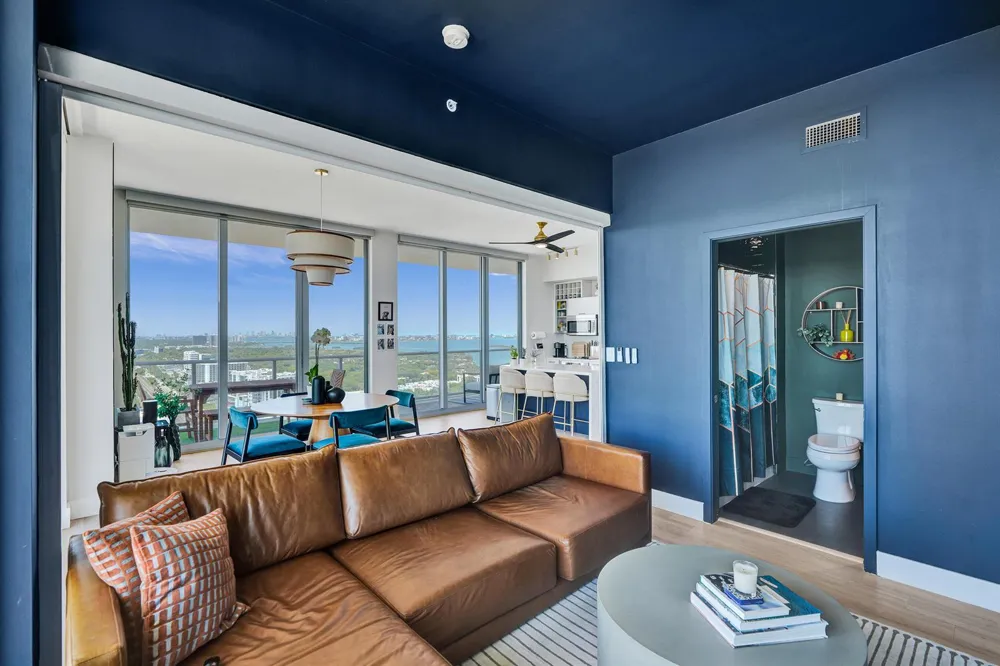 3470 E Coast Avenue #H2704 Miami, FL 33137