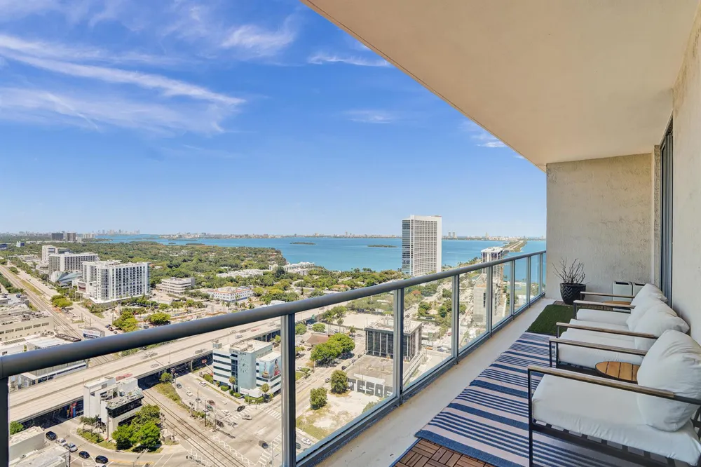 3470 E Coast Avenue #H2704 Miami, FL 33137