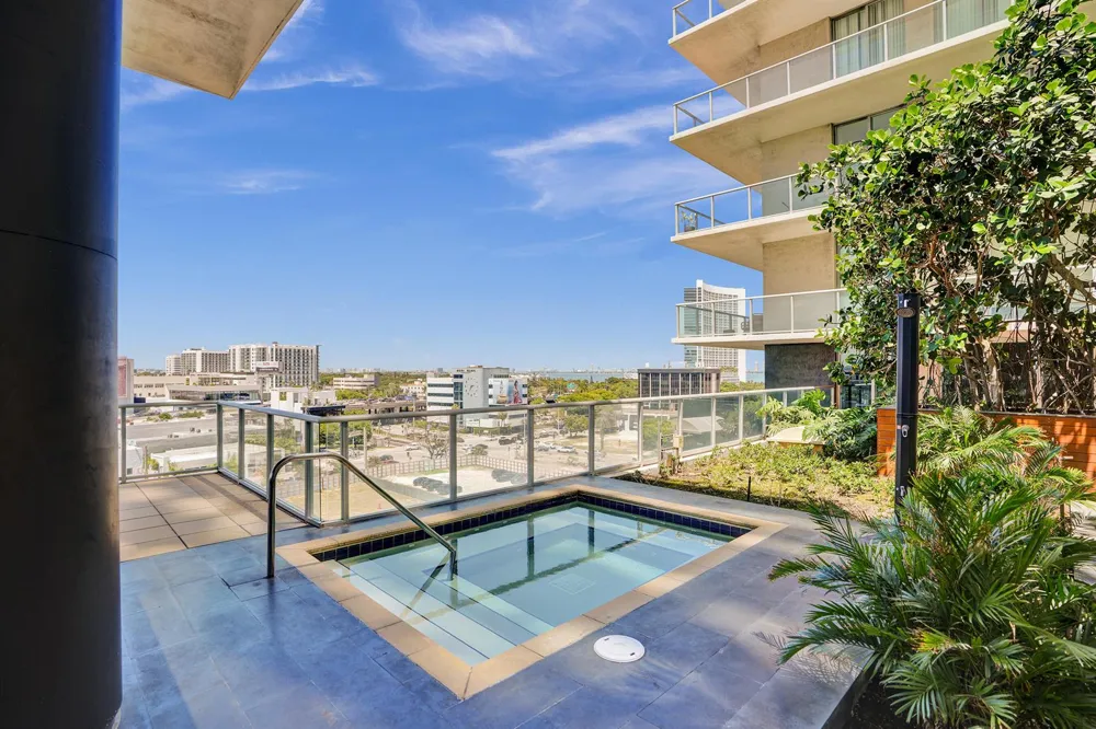 3470 E Coast Avenue #H2704 Miami, FL 33137