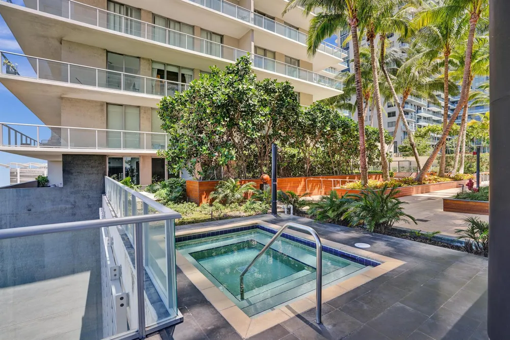 3470 E Coast Avenue #H2704 Miami, FL 33137