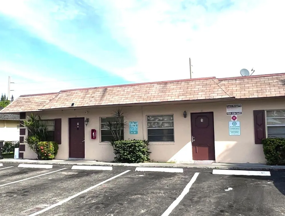 4130 NW 31st Terrace #1 Lauderdale Lakes, FL 33309