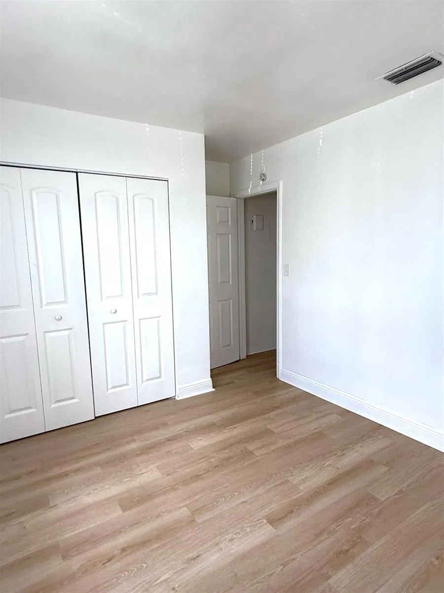 4130 NW 31st Terrace #1 Lauderdale Lakes, FL 33309