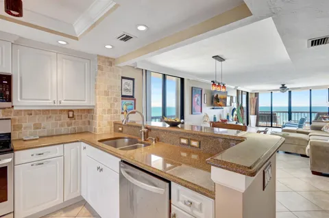 10680 S Ocean Drive #901