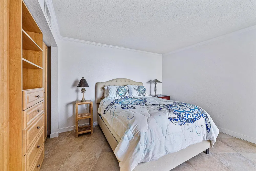 5420 Ocean Drive #305 Singer Island, FL 33404