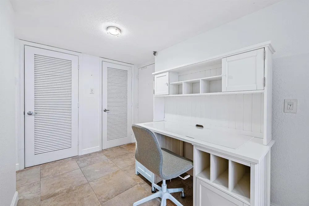 5420 Ocean Drive #305 Singer Island, FL 33404