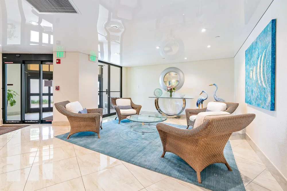 5420 Ocean Drive #305 Singer Island, FL 33404