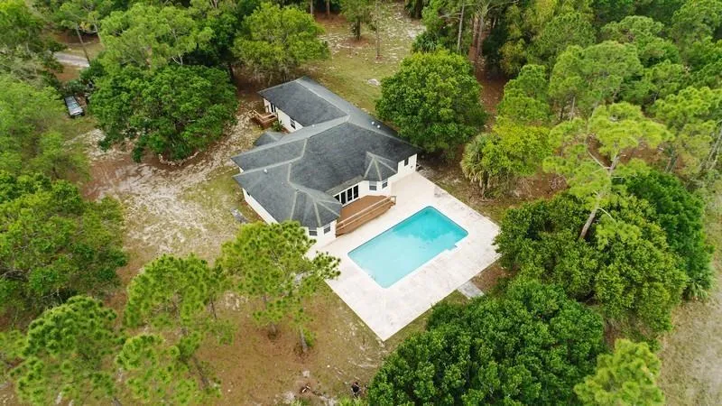 4935 Lame Panther Lane Loxahatchee, FL 33470