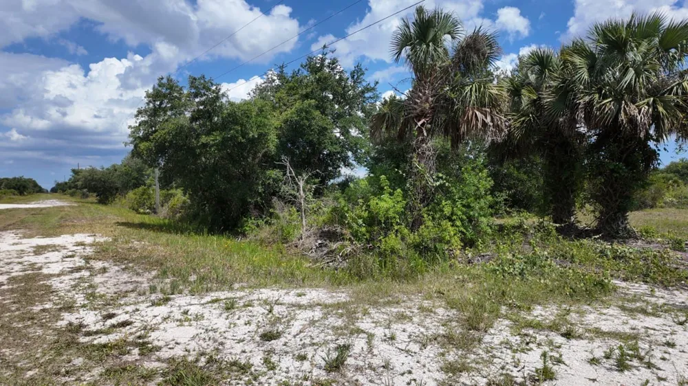 18980 NW 274th Street Okeechobee, FL 34972