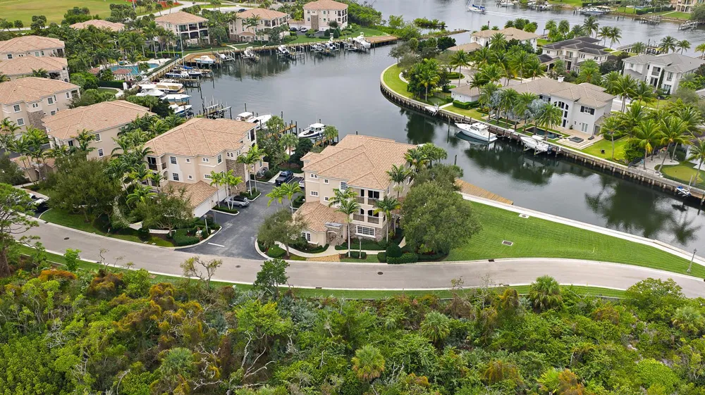 13629 Treasure Cove Circle #13629 North Palm Beach, FL 33408