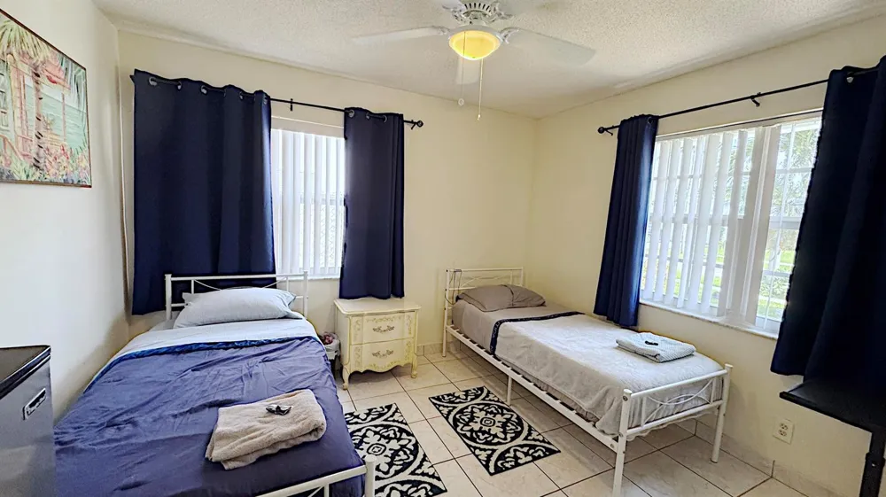 411 SE 4th Street Dania Beach, FL 33004