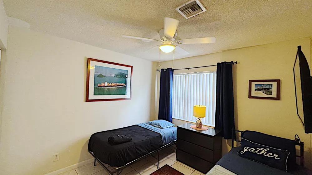 411 SE 4th Street Dania Beach, FL 33004