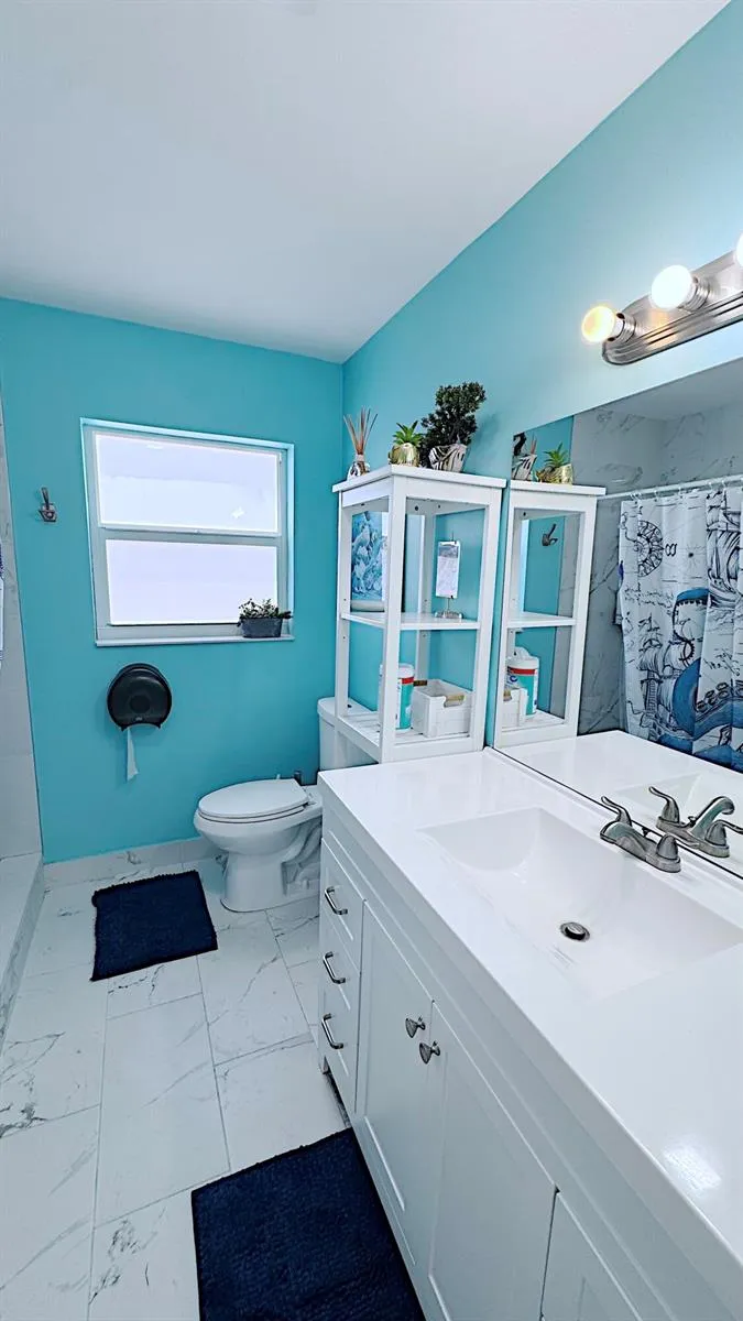 411 SE 4th Street Dania Beach, FL 33004