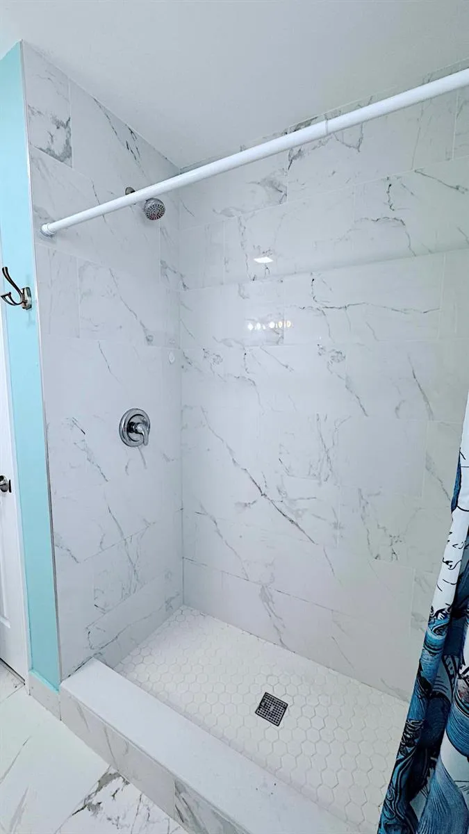 411 SE 4th Street Dania Beach, FL 33004