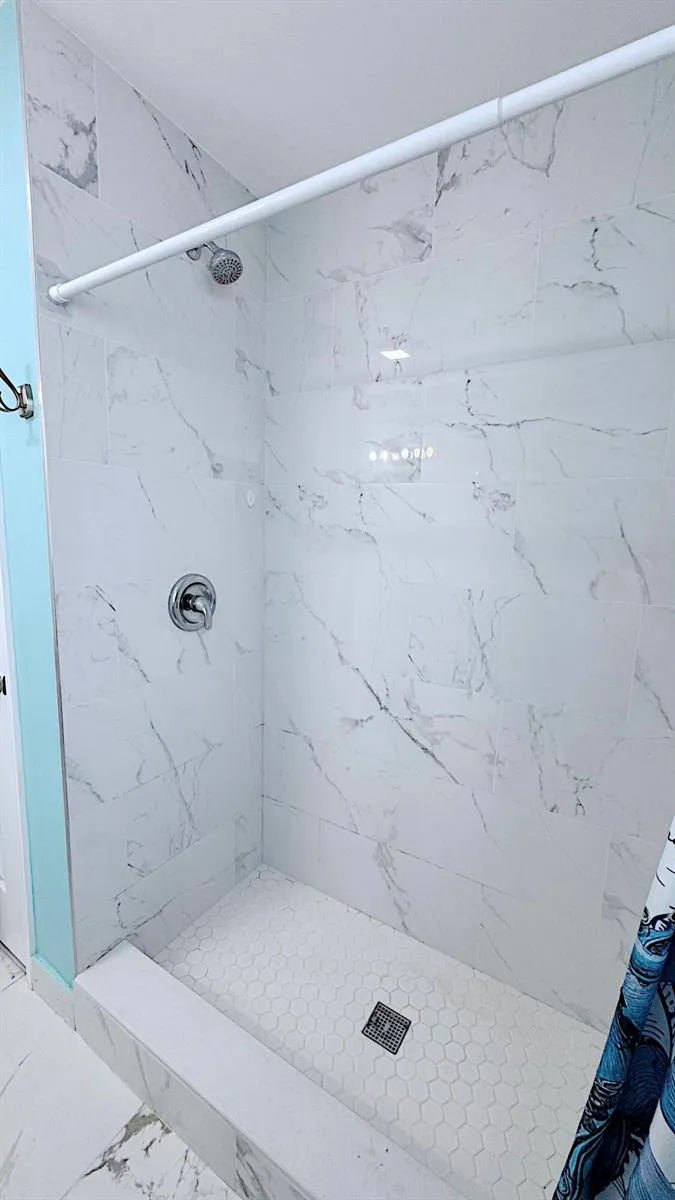 411 SE 4th Street Dania Beach, FL 33004