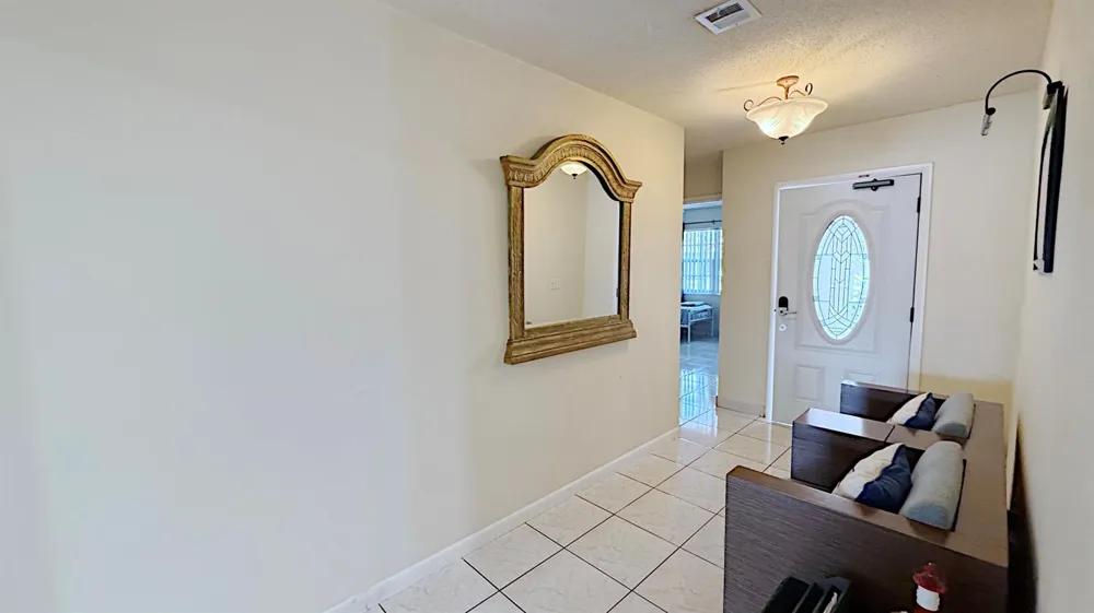 411 SE 4th Street Dania Beach, FL 33004