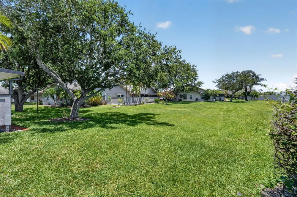 3911 NW Cinnamon Tree Circle Jensen Beach, FL 34957