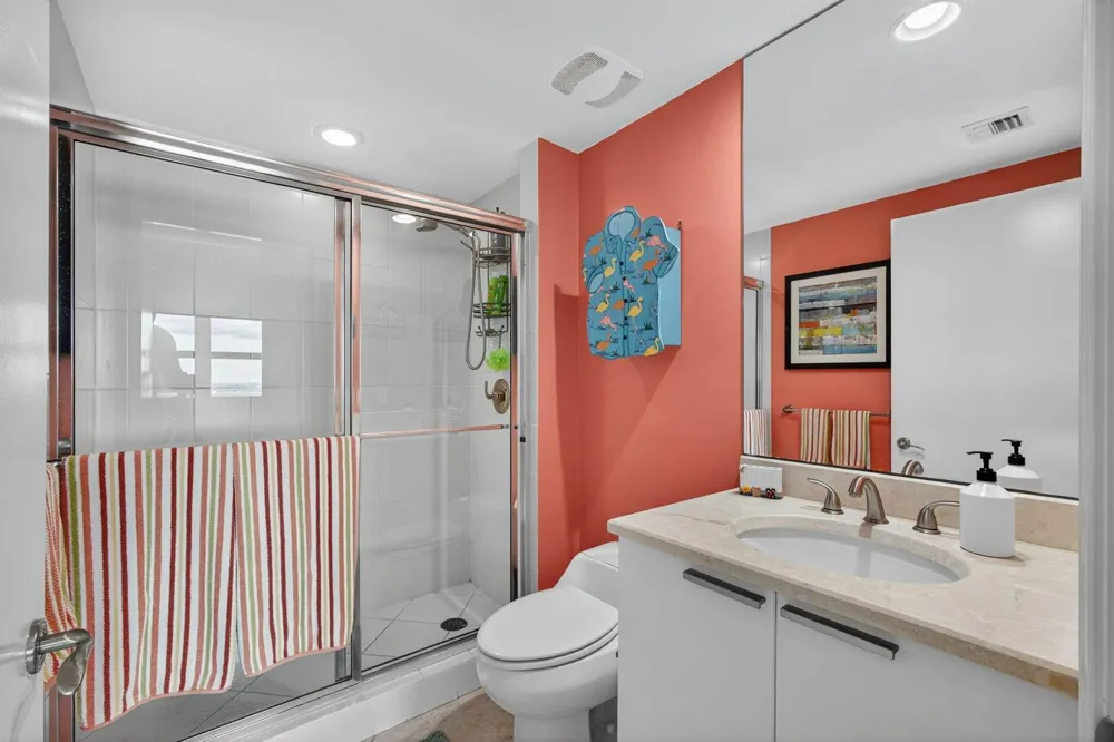 2640 Lake Shore Drive #1716 Riviera Beach, FL 33404