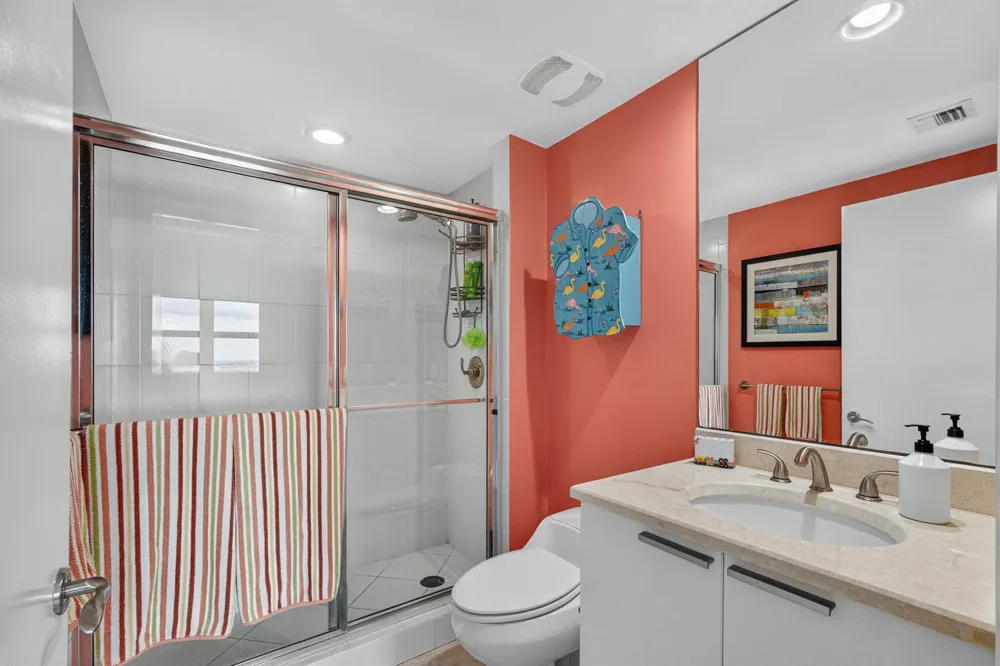 2640 Lake Shore Drive #1716 Riviera Beach, FL 33404