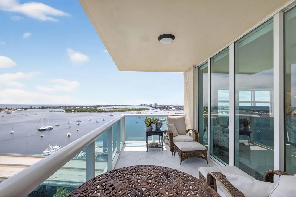 2640 Lake Shore Drive #1716 Riviera Beach, FL 33404