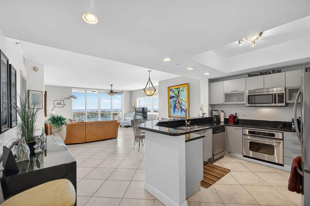 2640 Lake Shore Drive #1716 Riviera Beach, FL 33404