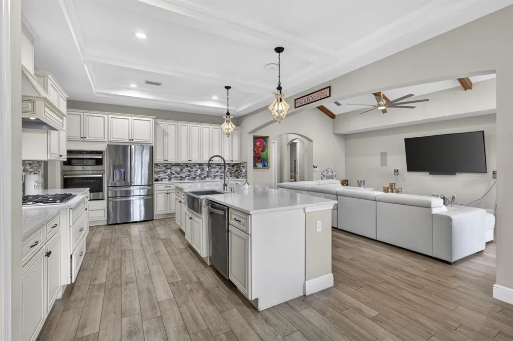 17145 Hamlin Boulevard Loxahatchee, FL 33470
