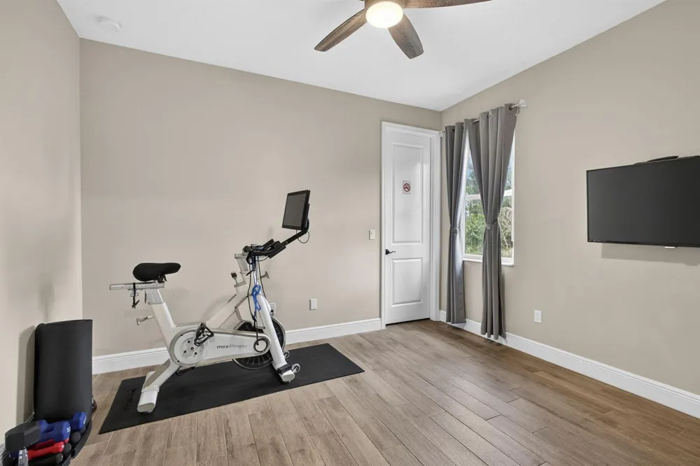 17145 Hamlin Boulevard Loxahatchee, FL 33470