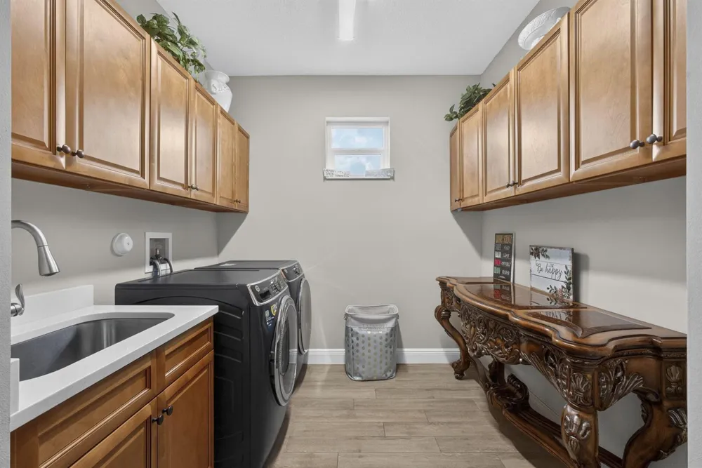 17145 Hamlin Boulevard Loxahatchee, FL 33470