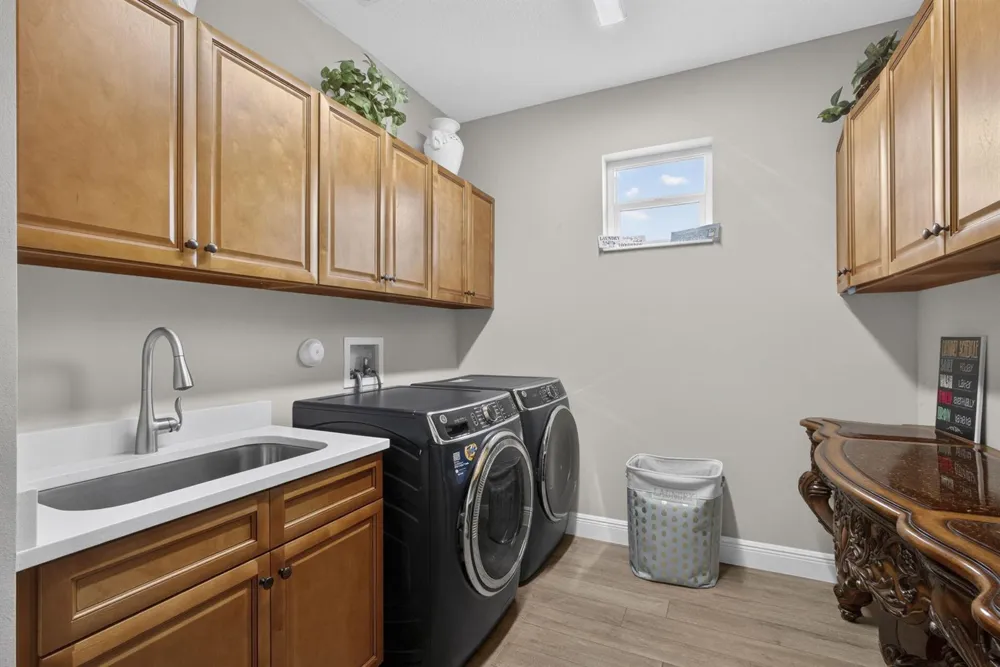 17145 Hamlin Boulevard Loxahatchee, FL 33470