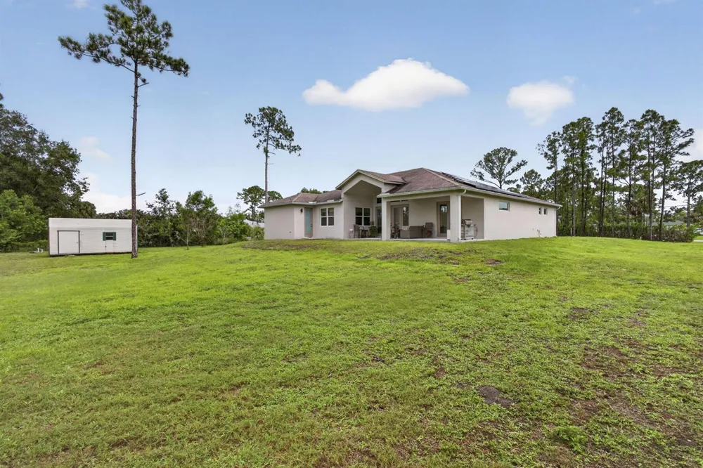 17145 Hamlin Boulevard Loxahatchee, FL 33470