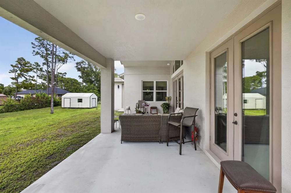 17145 Hamlin Boulevard Loxahatchee, FL 33470