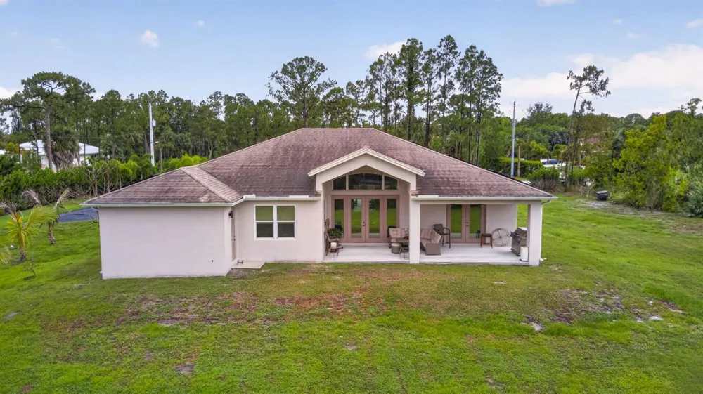 17145 Hamlin Boulevard Loxahatchee, FL 33470