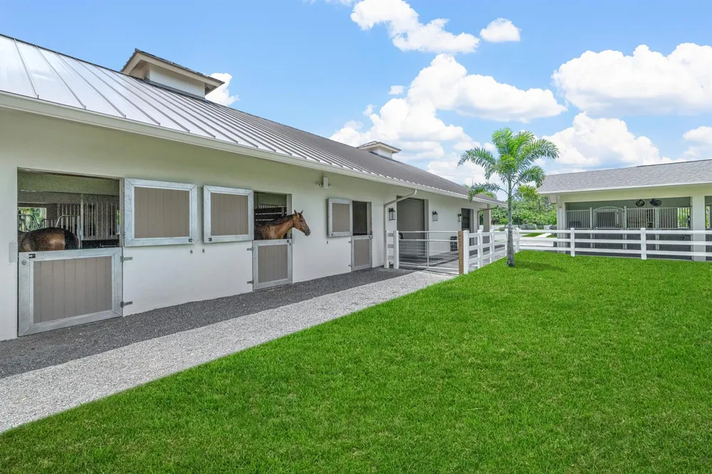 1464 Stallion Drive Loxahatchee, FL 33470