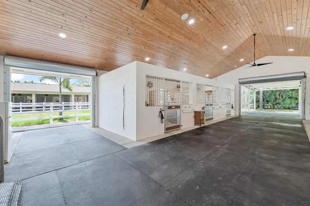 1464 Stallion Drive Loxahatchee, FL 33470