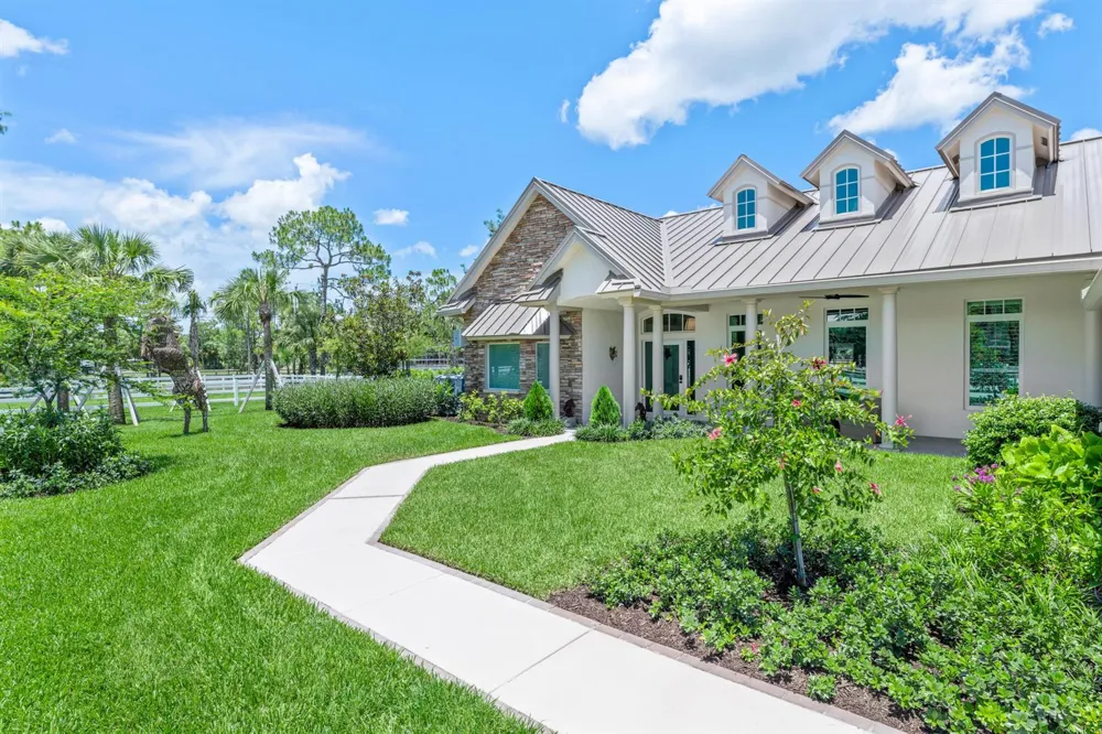 1464 Stallion Drive Loxahatchee, FL 33470
