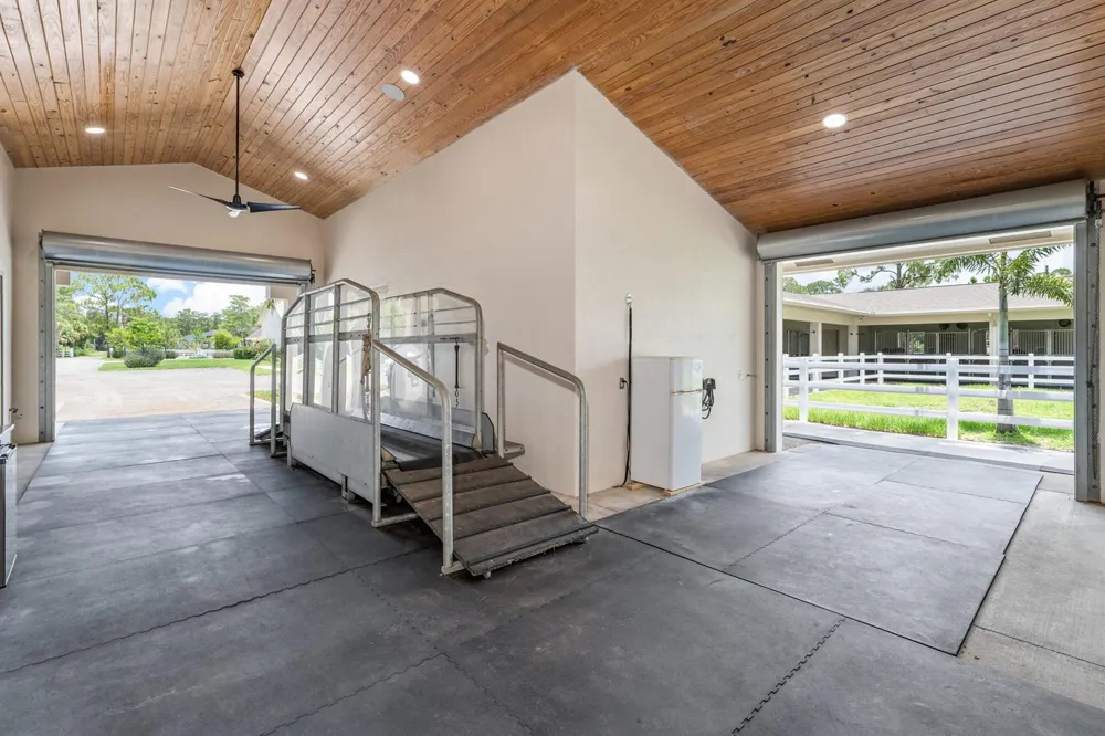 1464 Stallion Drive Loxahatchee, FL 33470