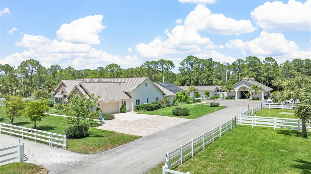 1464 Stallion Drive Loxahatchee, FL 33470