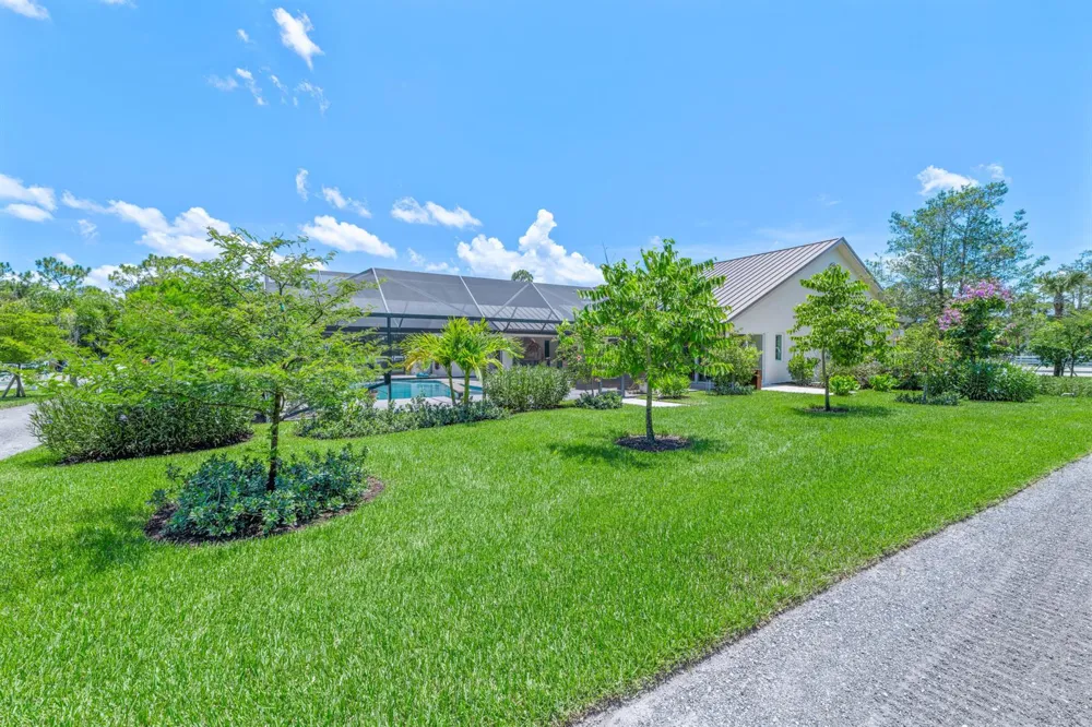 1464 Stallion Drive Loxahatchee, FL 33470