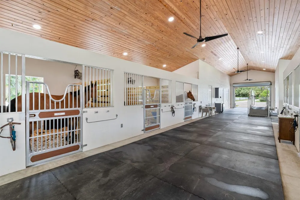 1464 Stallion Drive Loxahatchee, FL 33470