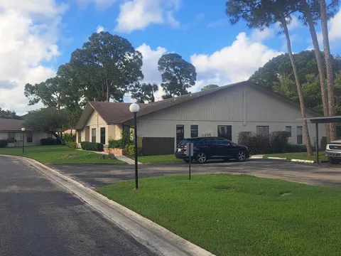 2838 Stoneway Lane