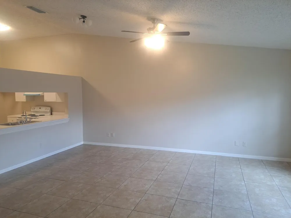 2838 Stoneway Lane Fort Pierce, FL 34982