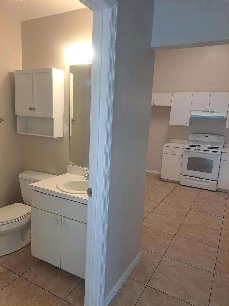 2838 Stoneway Lane Fort Pierce, FL 34982