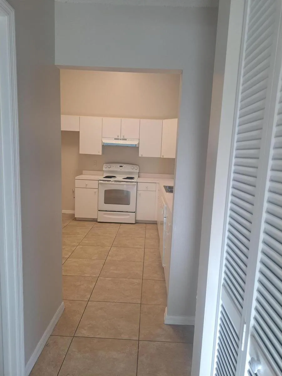 2838 Stoneway Lane Fort Pierce, FL 34982